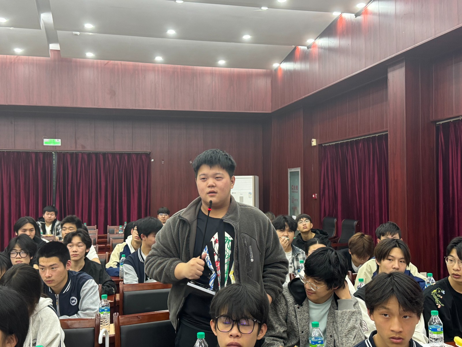 微信图片_20260414090414_126_93.jpg